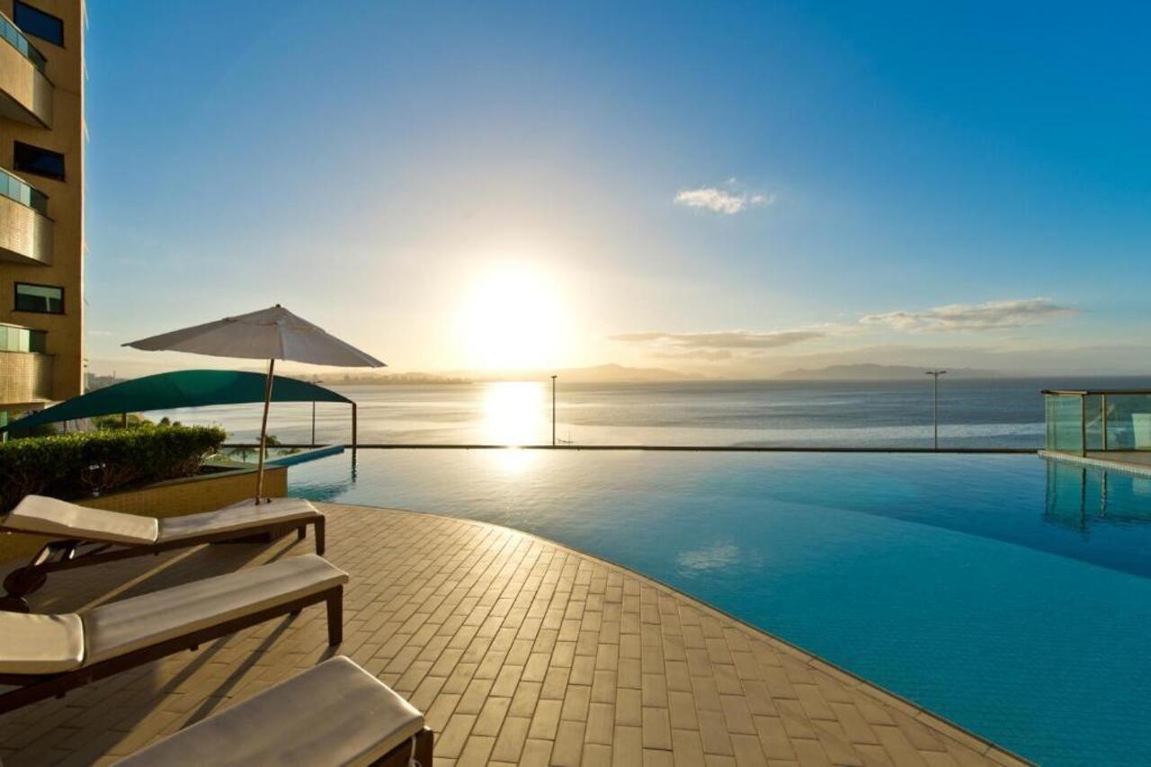 머제스틱 팰리스 호텔 Florianópolis 외부 사진 Infinity pool at the Westin Resort & Spa, Playa del Carmen, Mexico