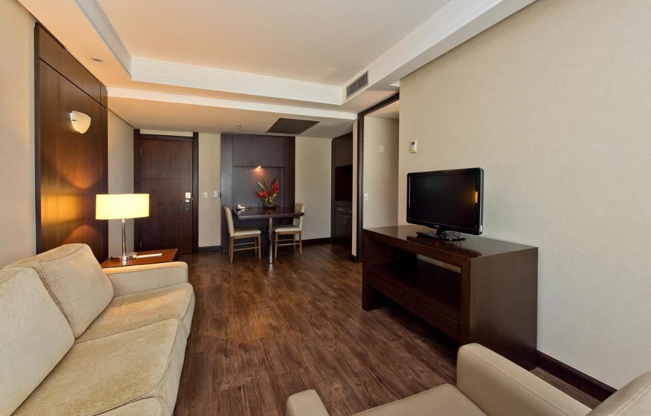 머제스틱 팰리스 호텔 Florianópolis 외부 사진 Suite