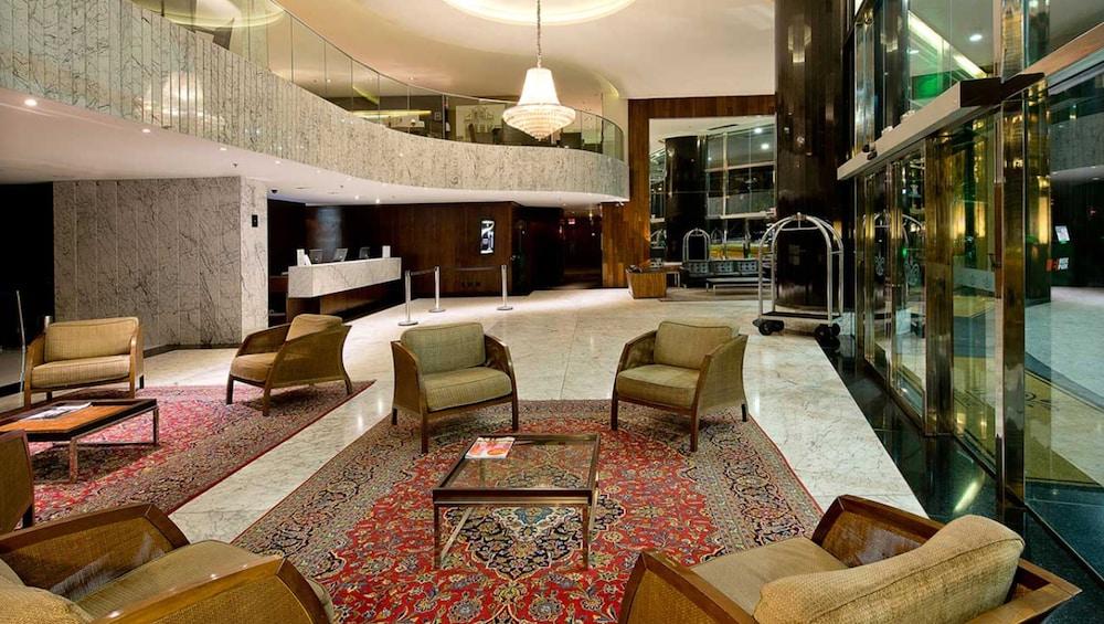 머제스틱 팰리스 호텔 Florianópolis 외부 사진 The lobby of the hotel