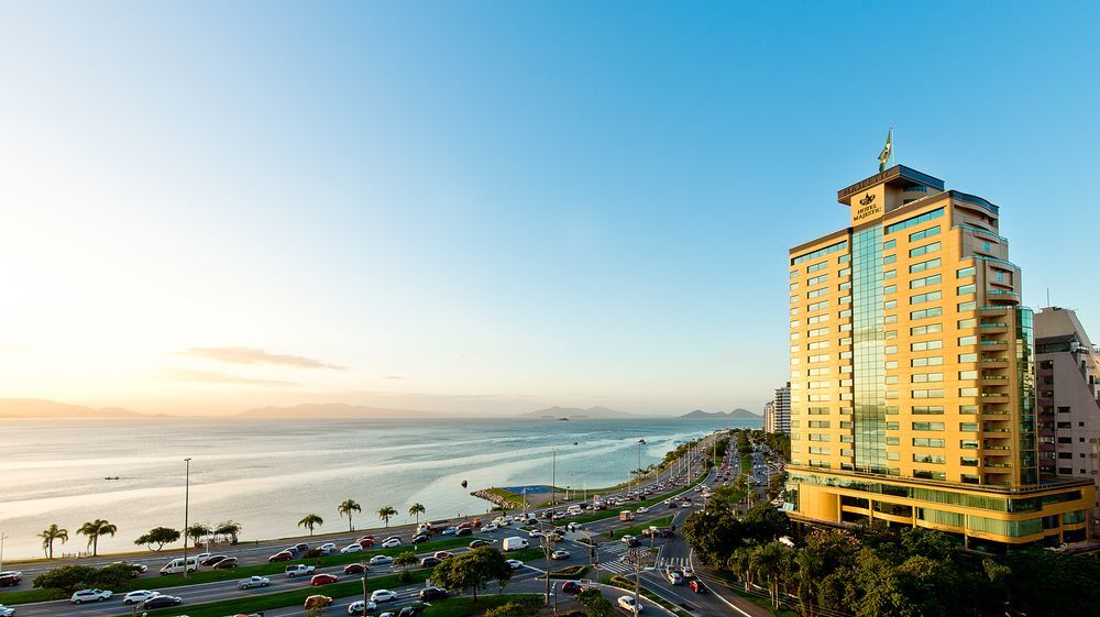 머제스틱 팰리스 호텔 Florianópolis 외부 사진 The hotel in 2012
